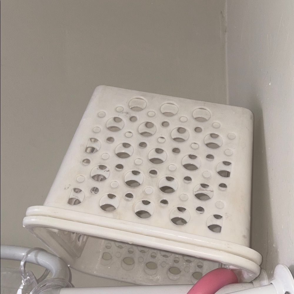 2 PC White Plastic Storage Bin